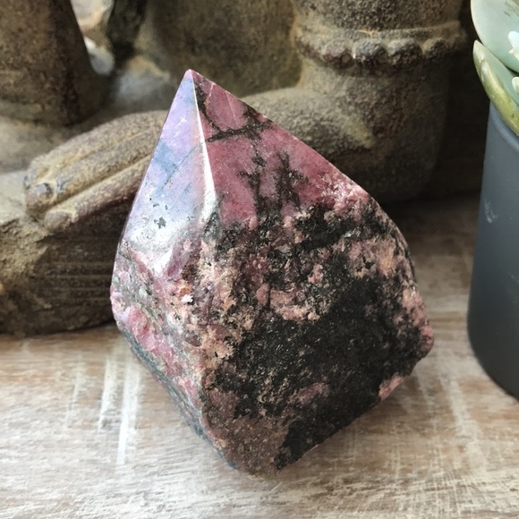 Crystal-Rhodonite Rough Polished Point - Picture 6 of 16